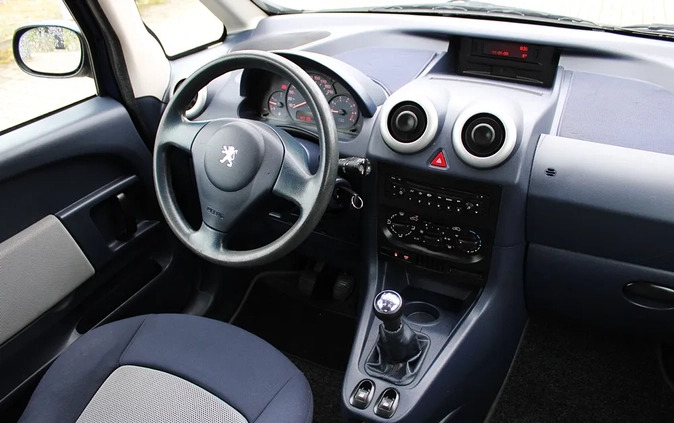 Peugeot 1007 cena 9900 przebieg: 123000, rok produkcji 2006 z Jędrzejów małe 407